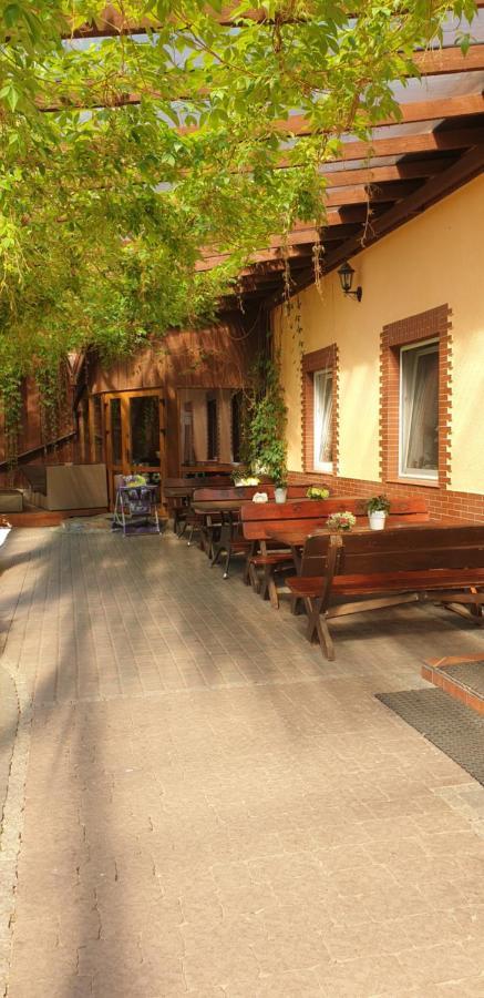 Hotel Siedlisko Pod Debem Wilimy Esterno foto