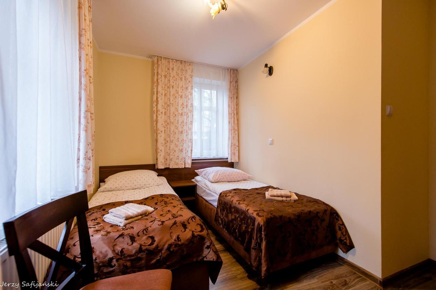 Hotel Siedlisko Pod Debem Wilimy Esterno foto