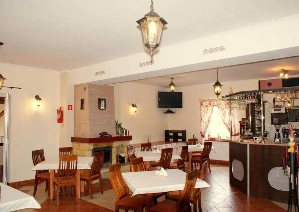 Hotel Siedlisko Pod Debem Wilimy Esterno foto