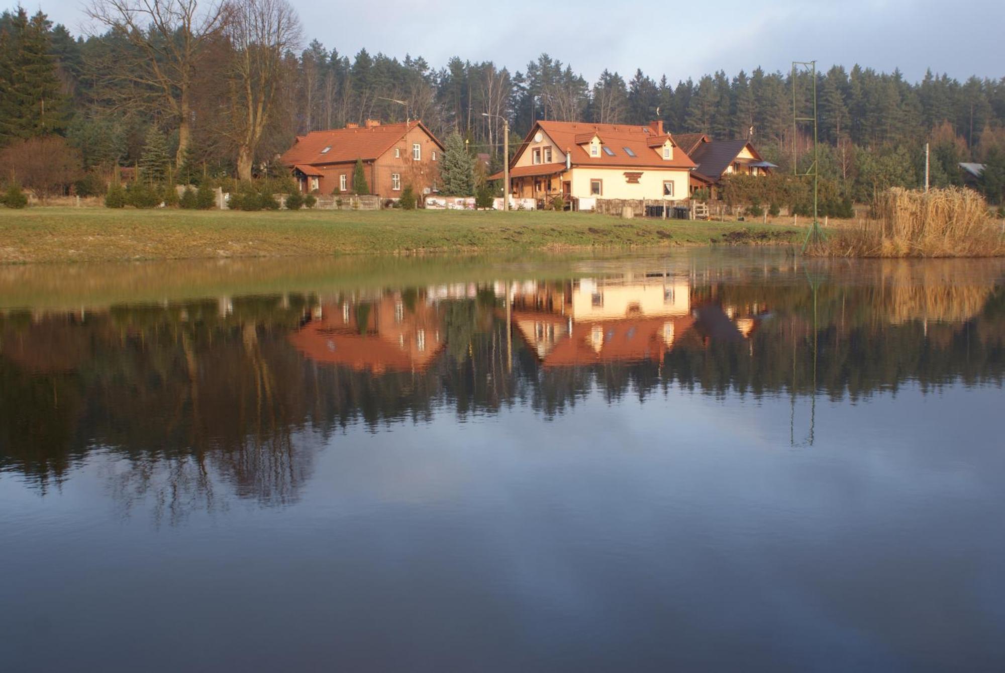 Hotel Siedlisko Pod Debem Wilimy Esterno foto